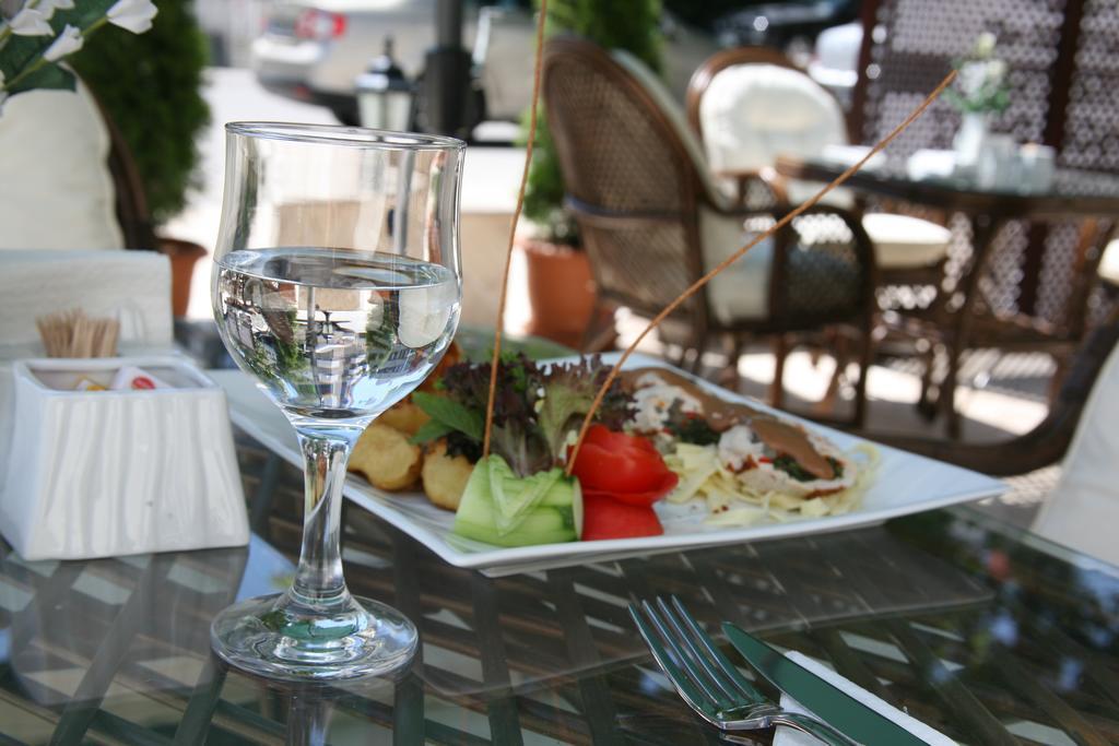 Bianco Otel